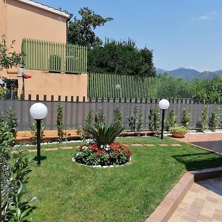 A Casa Nostra… Tra Le Colline E Il Mare Feriehus Cava deʼ Tirreni
